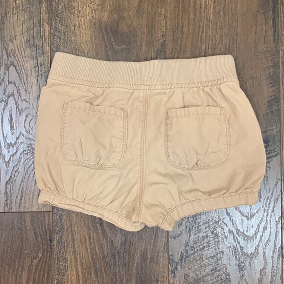Baby Gap khaki/Tan Pull Up Shorts - Picture 5 of 5